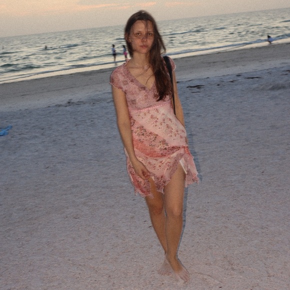 Meet your Posher, Alina - Picture 1 of 1